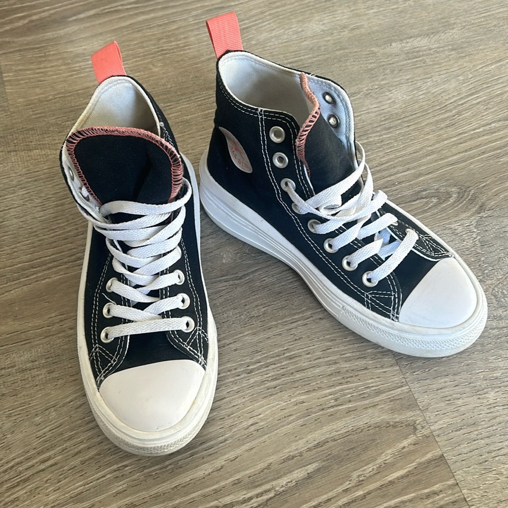 CONVERSE ⭐️